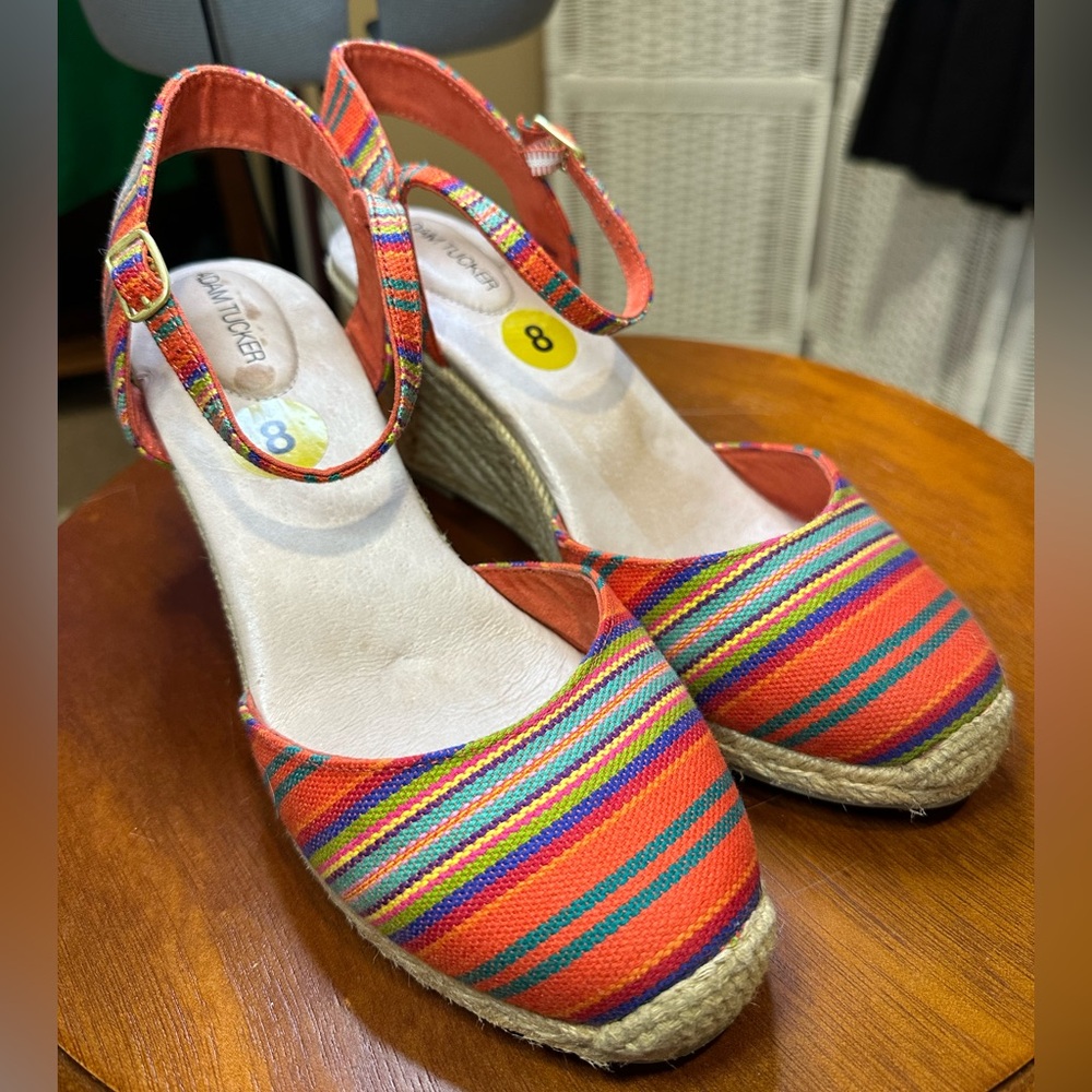 Adam Tucker “Bethany” multicolor espadrille wedge 8.5